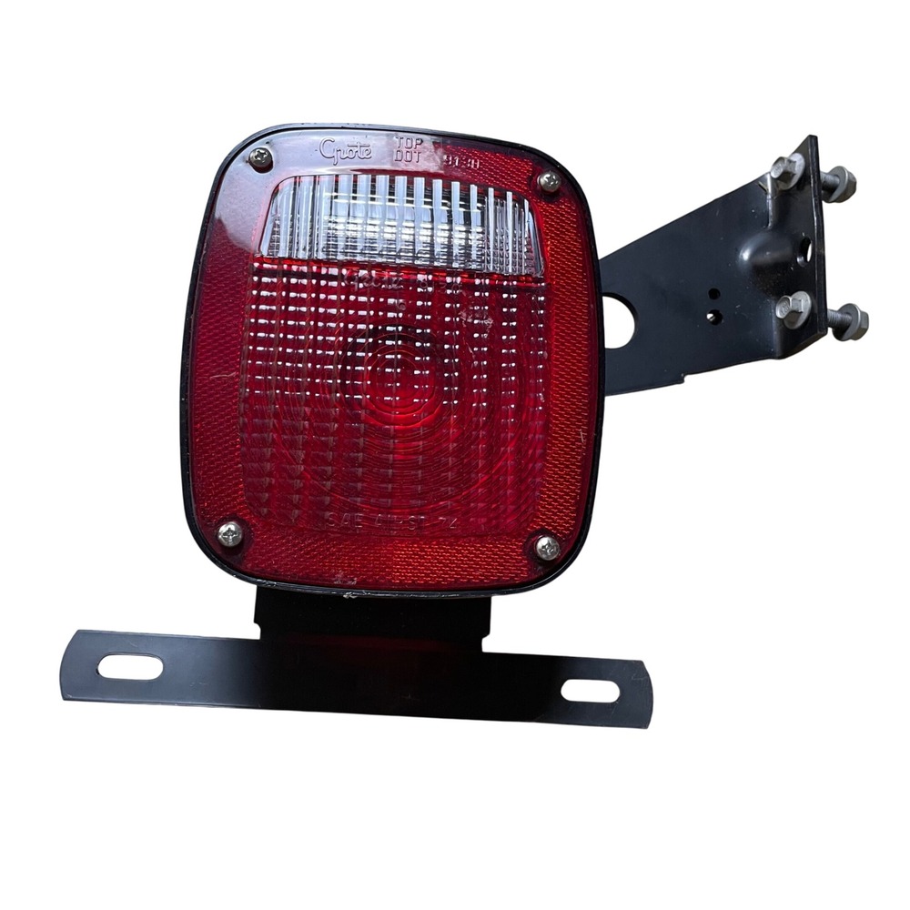Grote 5371 Red Square‎ Truck Trailer Tail Light License Plate Bracket